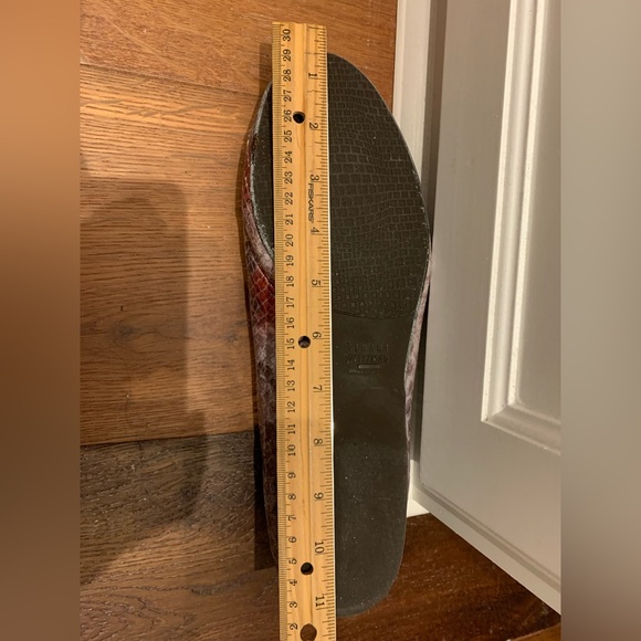 Stuart Weitzman snake skin flats size 12 - Picture 5 of 6